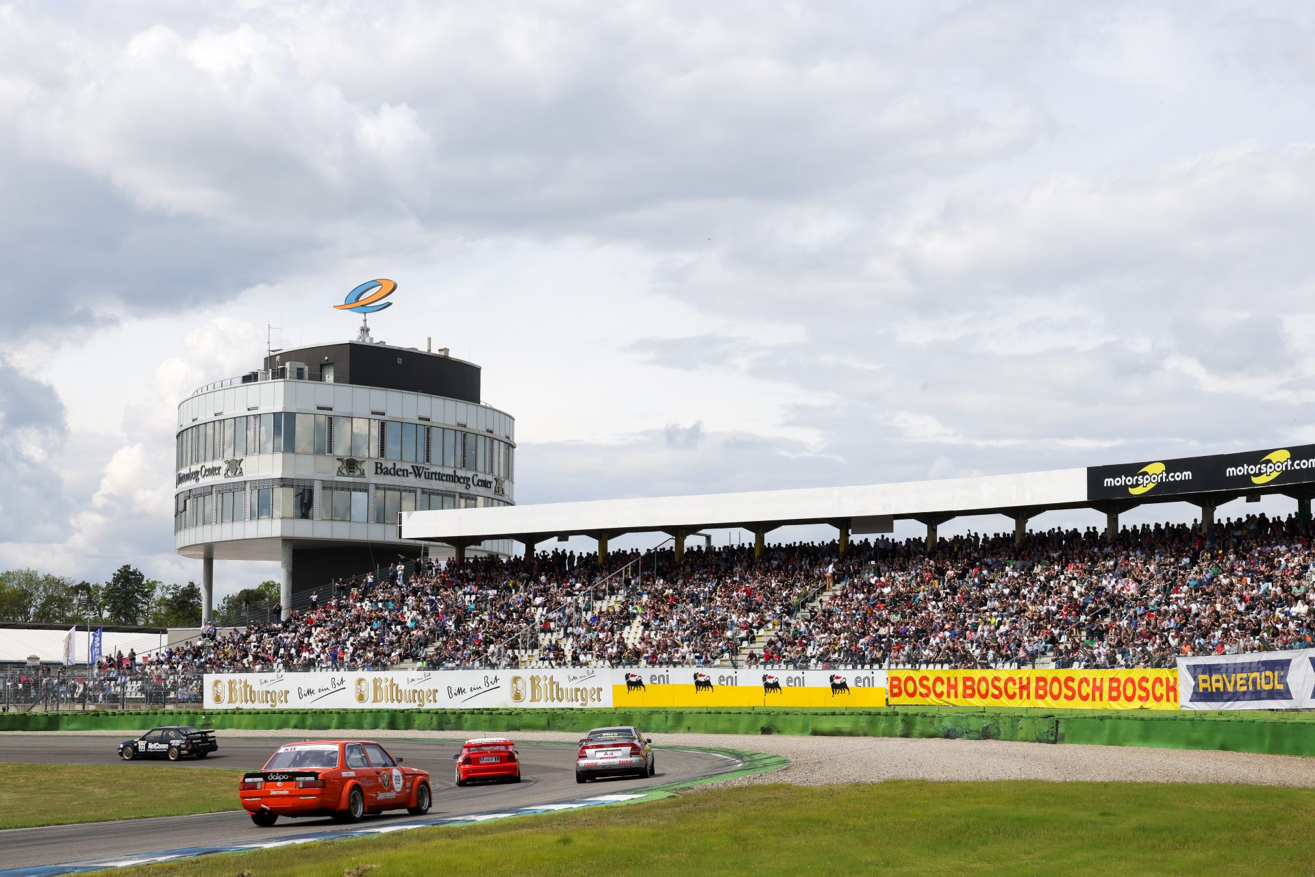 Fans feiern den klassischen Motorsport - Hockenheimring